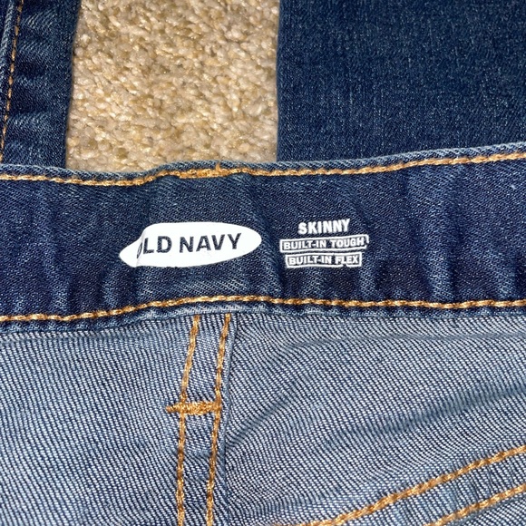 Size 12 Boys Old Navy Skinny Blue Jeans - Picture 3 of 4